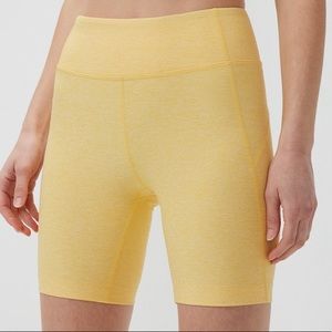 OV 7” warmup short in butter